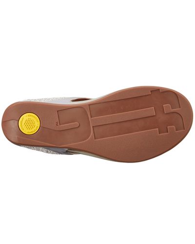 Fitflop Banda Micro-crystal Toe Postâ¢ in Metallic - Lyst