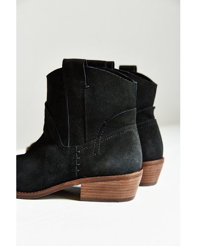 dolce vita western ankle boots