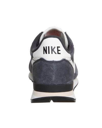 nike internationalist mesh