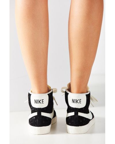 nike womens blazer mid suede