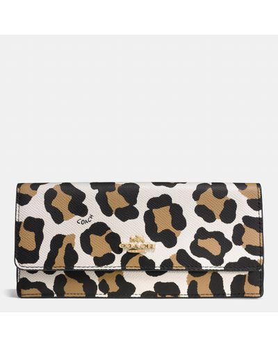 coach ocelot wristlet