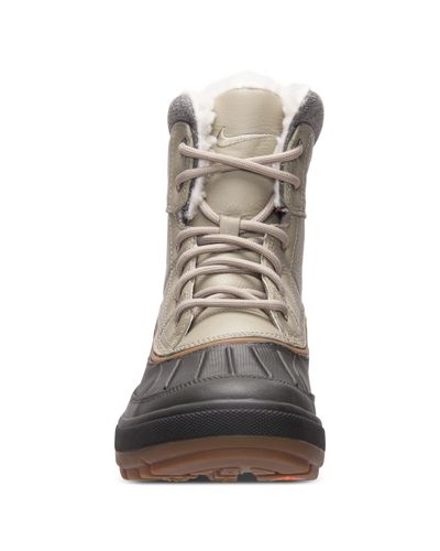 Nike Woodside Ii Outdoor Boots in Black 