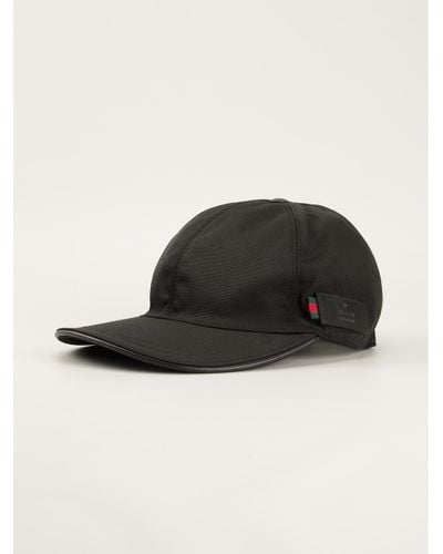 Black strapback baseball cap clearance