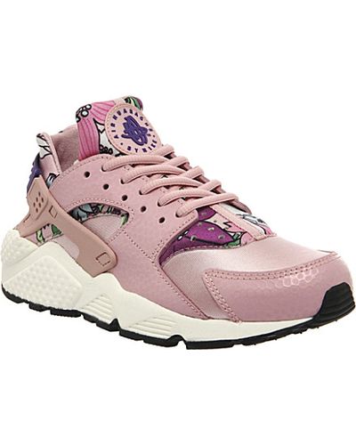 pink nike huarache shoes