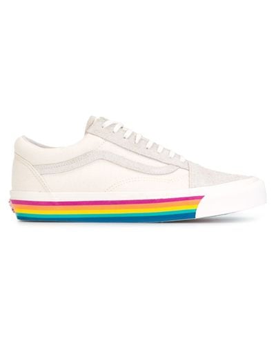 Vans Rainbow Sole Sneakers in Natural | Lyst دورق
