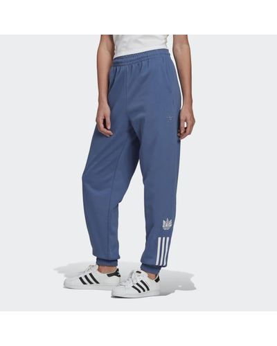 adicolor 3d trefoil track pants