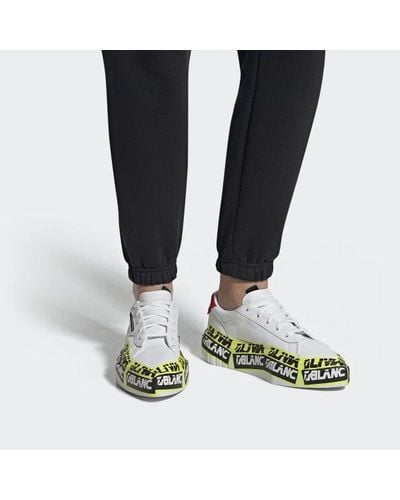 adidas hypersleek white