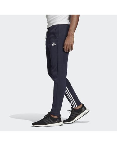 must have 3 stripes tapered pants