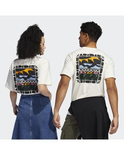 adidas Katoen Trefoil Bloom T-shirt in 
