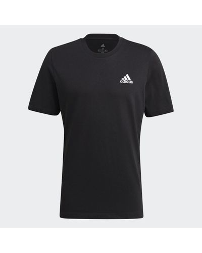 adidas Essentials Embroidered Small Logo T-shirt - Zwart