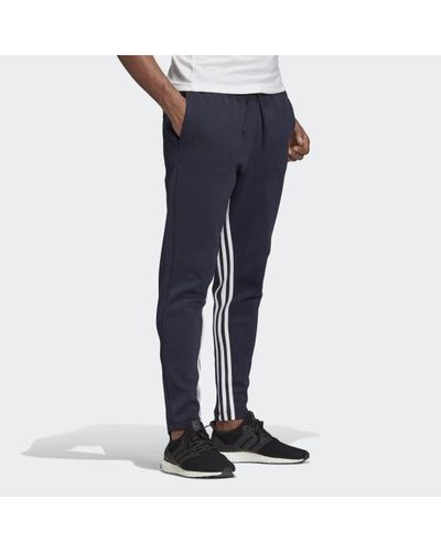 must have 3 stripes tapered pants