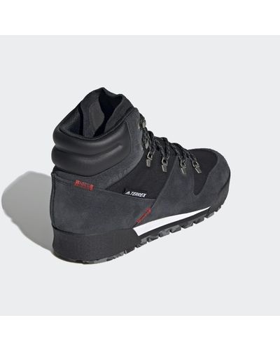 terrex snowpitch cold