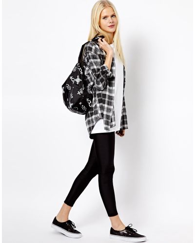 Monki Shiny Legging in Black | Lyst