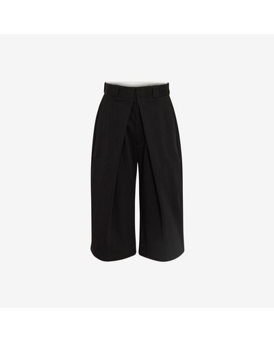 Alexander McQueen Deep Pleat Shorts - Black