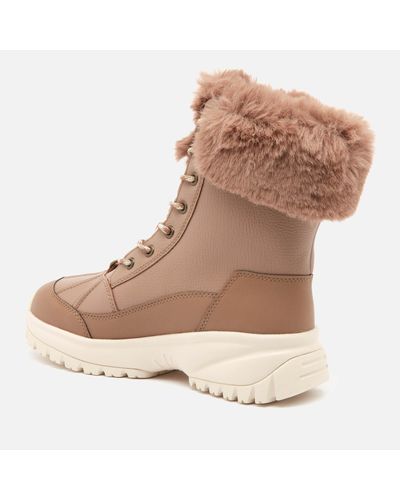 ugg yose snowboot
