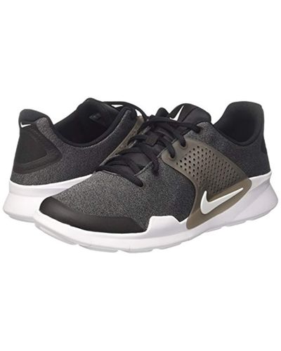 nike arrowz black