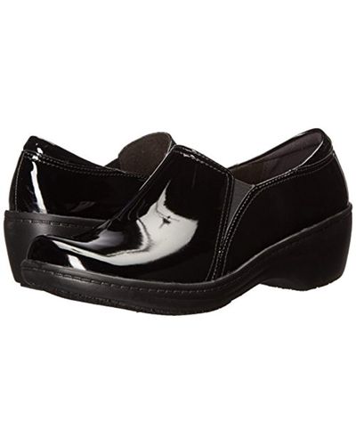 clarks women's grasp chime loafer