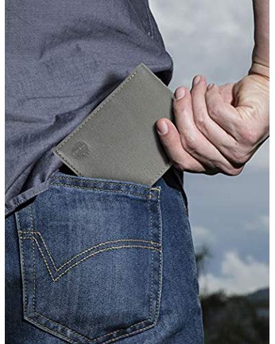 timberland men's leather rfid blocking passcase security wallet