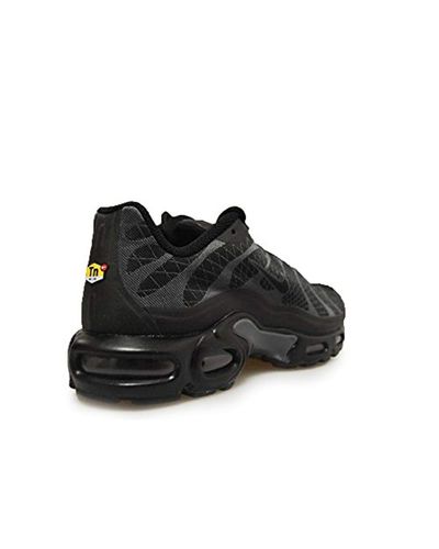size 5 black tns