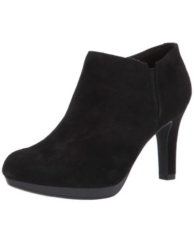 clarks adriel lily