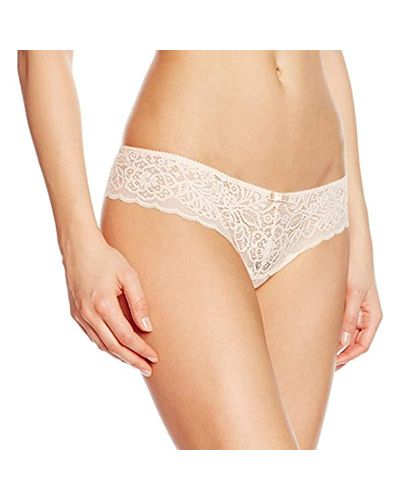 Triumph Lace Amourette Spotlight Hipster-string Thong in Beige (Natural) -  Lyst