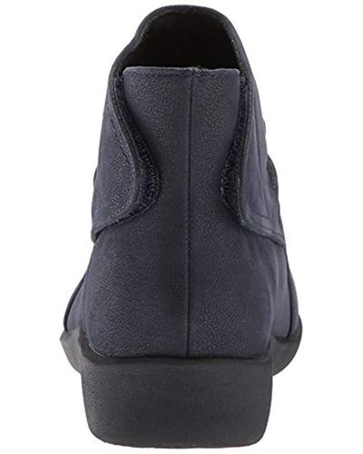 clarks sillian sway navy
