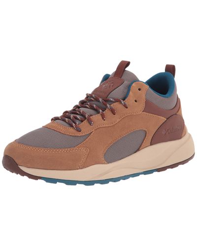 columbia pivot men's waterproof hiking shoes