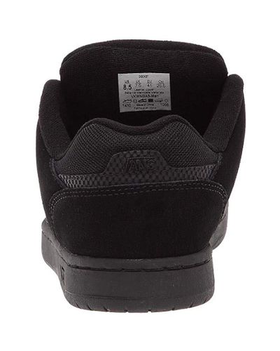 vans docket black and white