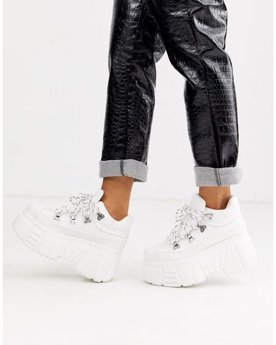 Bershka Super Chunky Sole Boots in White | Lyst