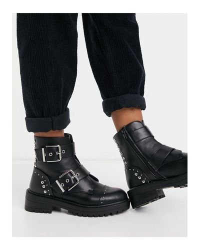 Botas negras planas con hebillas y tachuelas New Look de color Negro | Lyst