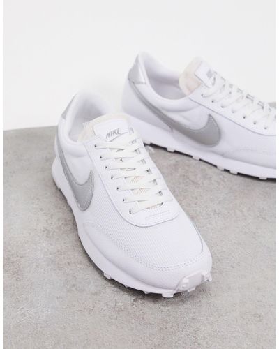 Scarpe uomo Nike Daybreak Pure Platinum/ Black-Gym Red-Sail