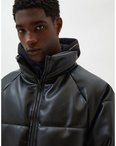 Pull&Bear Faux Leather Padded Puffer Jacket in Black for Men - Lyst