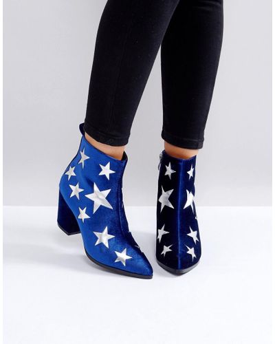 star sock boots