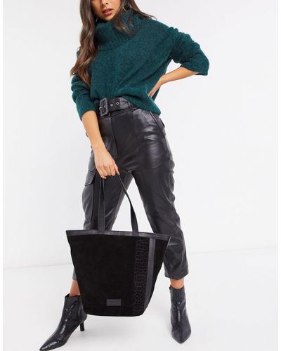 urbancode leather tote bolsa with suede pocket in black