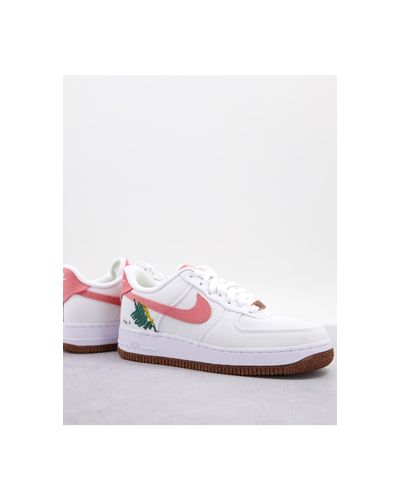 Air force 1 '07 move to zero - sneakers bianche e bordeaux con ricamo  florealeNike in Gomma di colore Bianco | Lyst