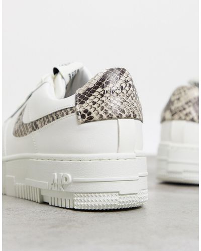 Nike Rubber Air Force 1 Pixel in White 