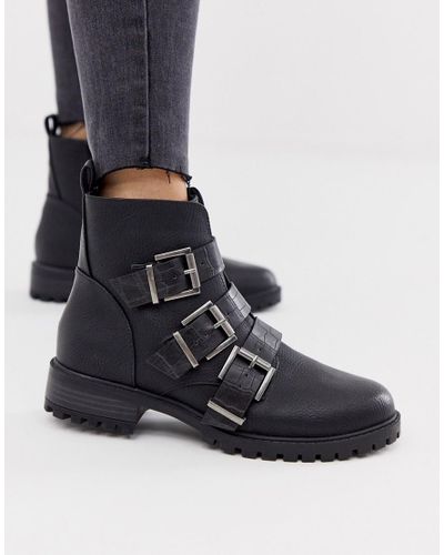 flat croc boots