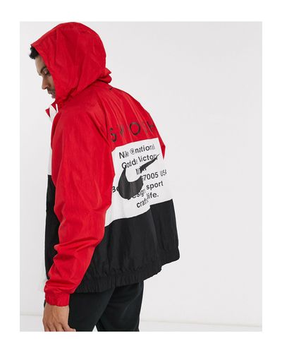 nike woven hooded jacket