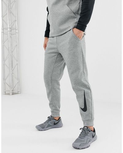nike therma joggers
