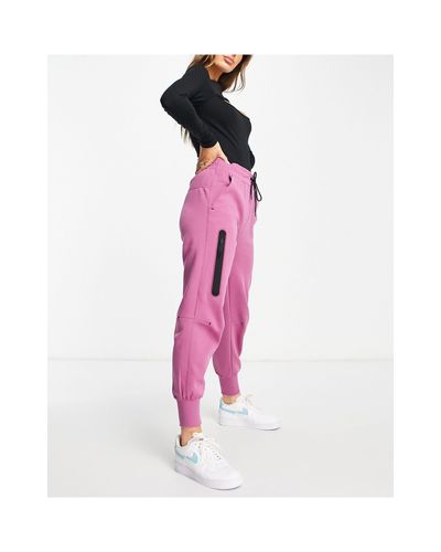 tech fleece cuffed
