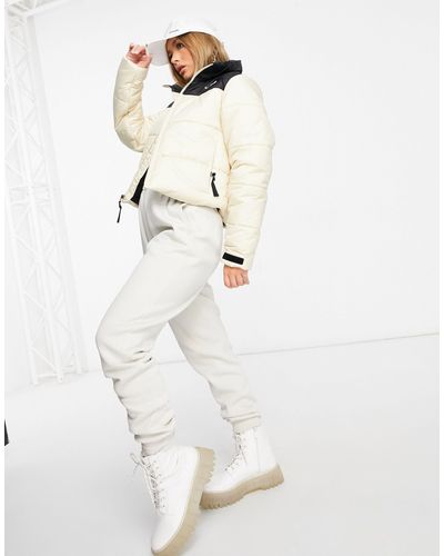 The North Face Synthetic Saikuru Crop Puffer Jacket in Cream (Natural) - Lyst