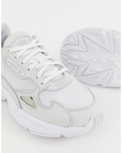 adidas falcon triple white junior