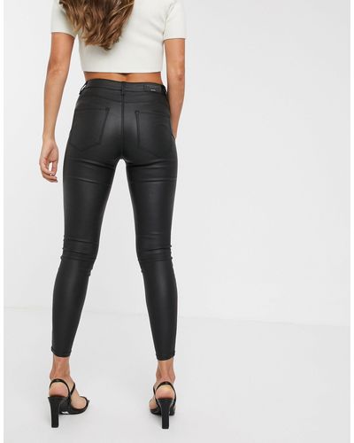 Stradivarius Denim Push Up Coated Jeans in Black | Lyst