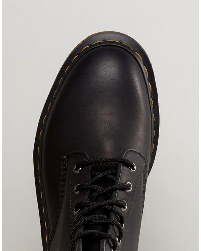 Dr. Martens Leather Ali Greasy Boots in Black for Men | Lyst