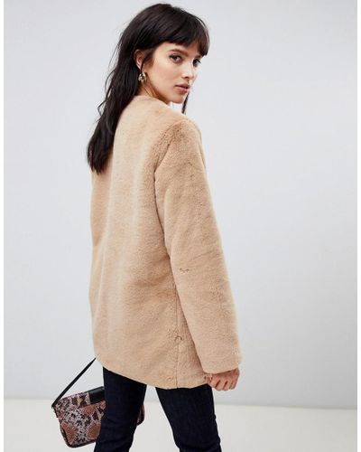 faux fur jacket stradivarius