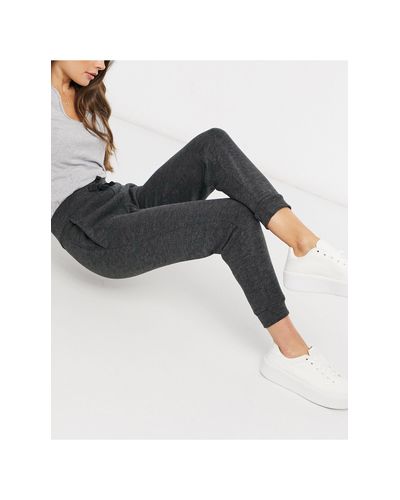 joggers mango