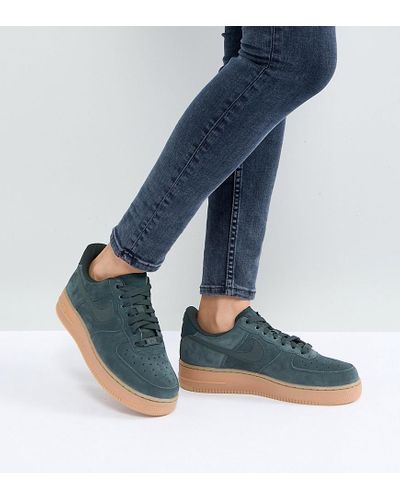 Zapatillas de ante verde exterior con suela de goma Air Force 1 '07 Nike de  Ante de color Verde | Lyst