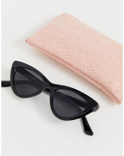 Occhiali da sole a occhi di gatto piccoli neriStradivarius in Denim di  colore Nero | Lyst