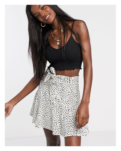 Falda pantalón con lunares color crudo de Stradivarius | Lyst