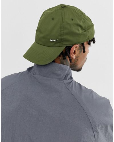 nike cap metal